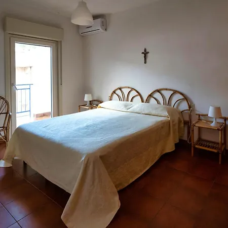 Lägenhet Taormina Sea House SantʼAlessio Siculo