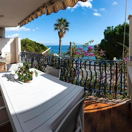 Lägenhet Taormina Sea House